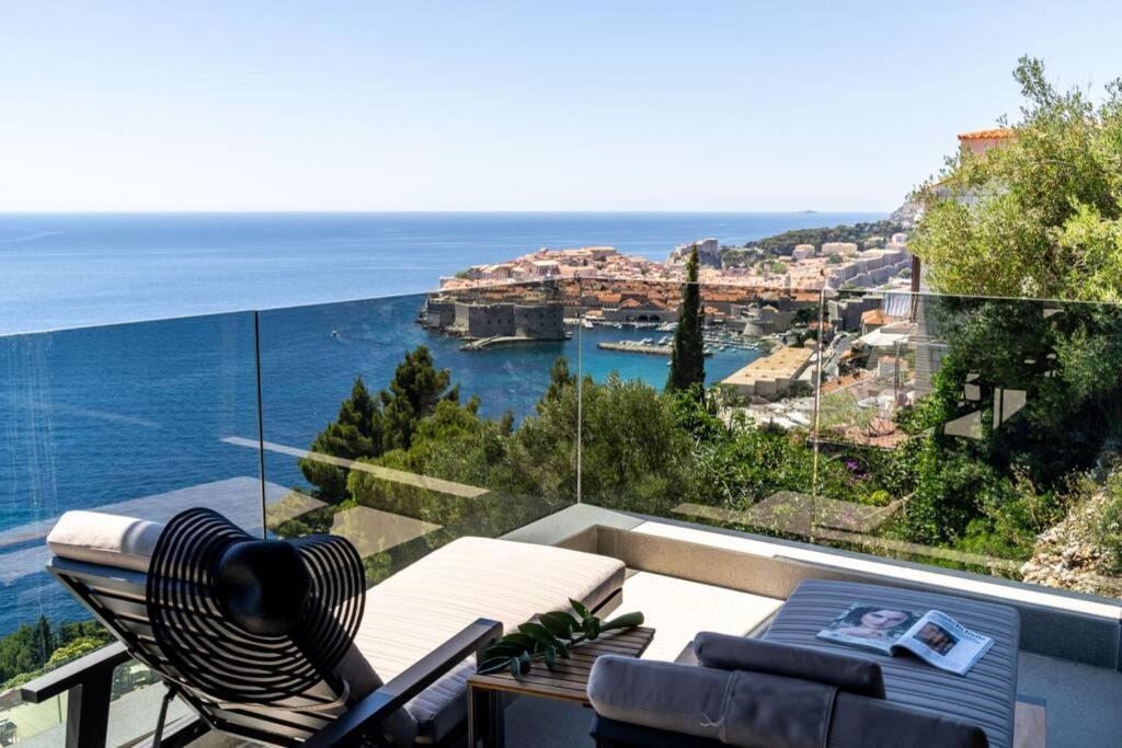 New&Luxury 5* With An Amazing View - Pure Apartment دوبروفينك المظهر الخارجي الصورة